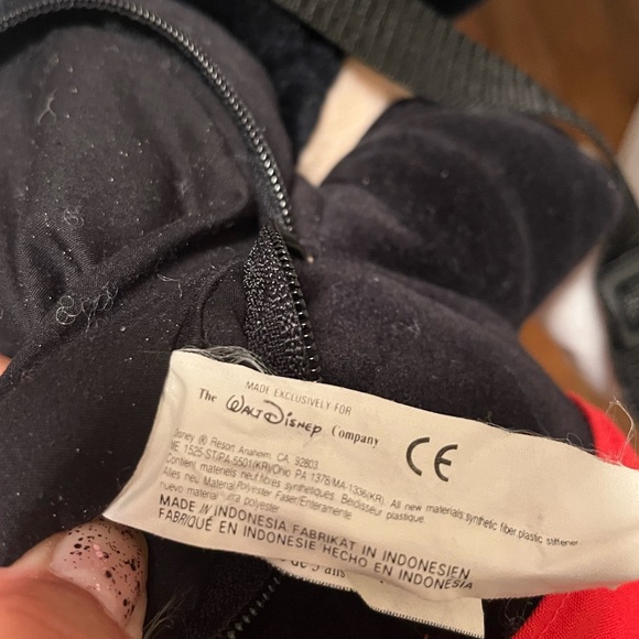 Vintage Mickey Mouse plush backpack - Picture 4 of 4